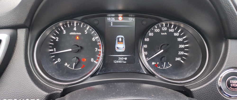Nissan Qashqai cena 52900 przebieg: 125000, rok produkcji 2015 z Rzgów małe 37